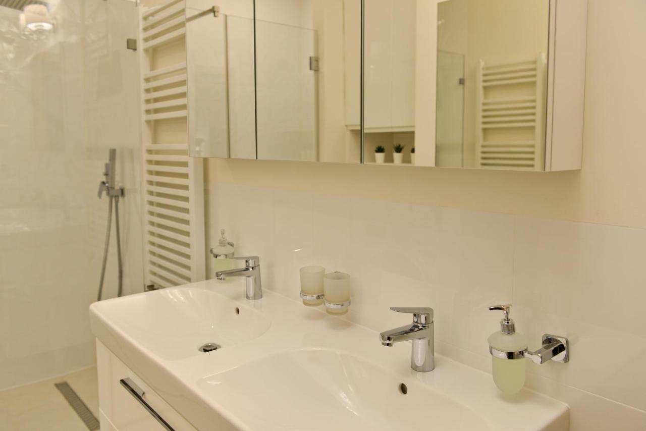 La Gioia Elegant Spacious Apartment Красков Екстериор снимка